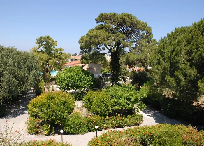 Niki Hotel Apartments
